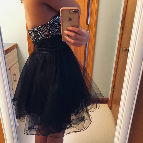 Black Formal Dress - Picture 2 of 5
